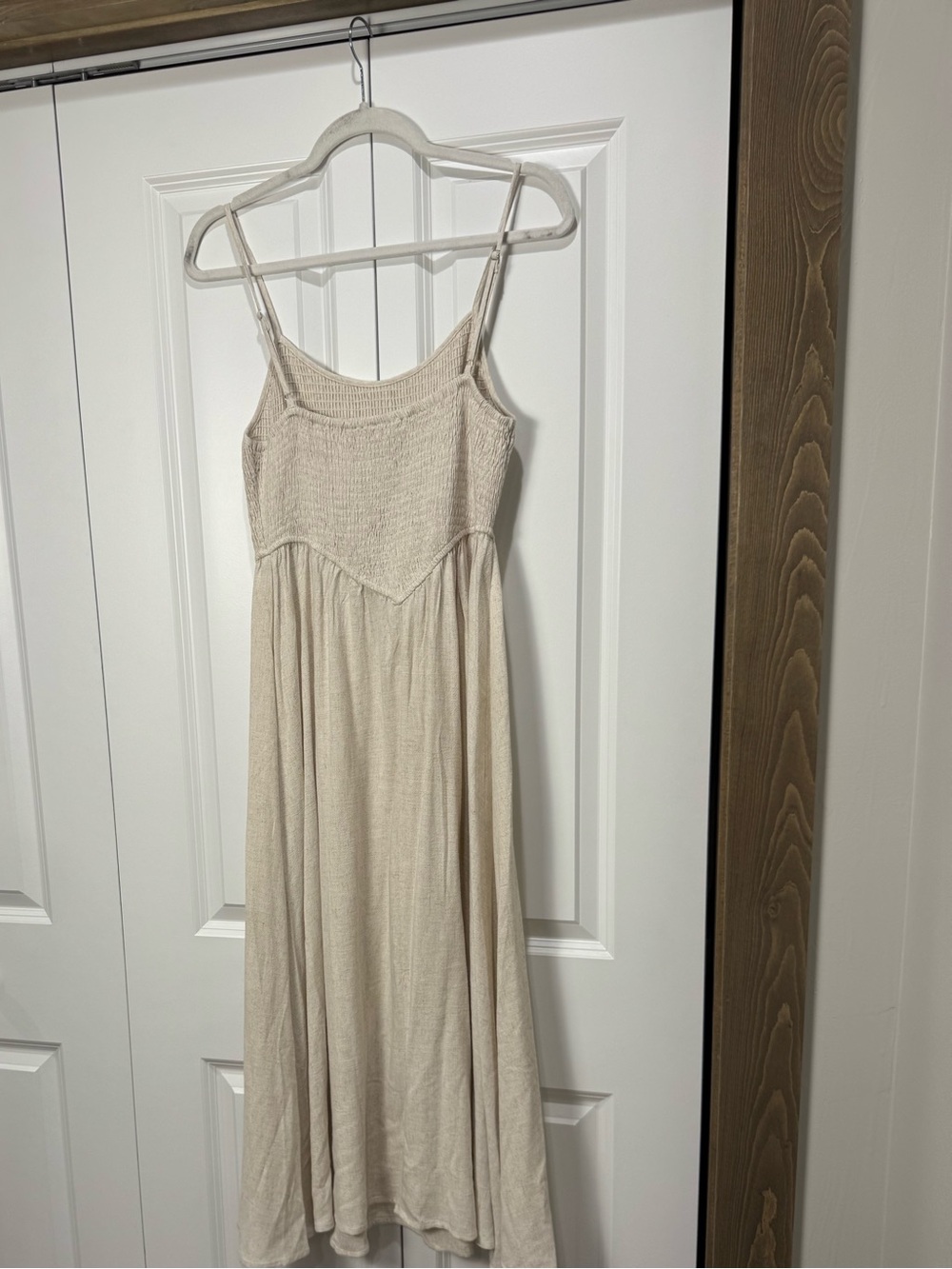 Romantic Crème de vanilla dress - Picture 3 of 6